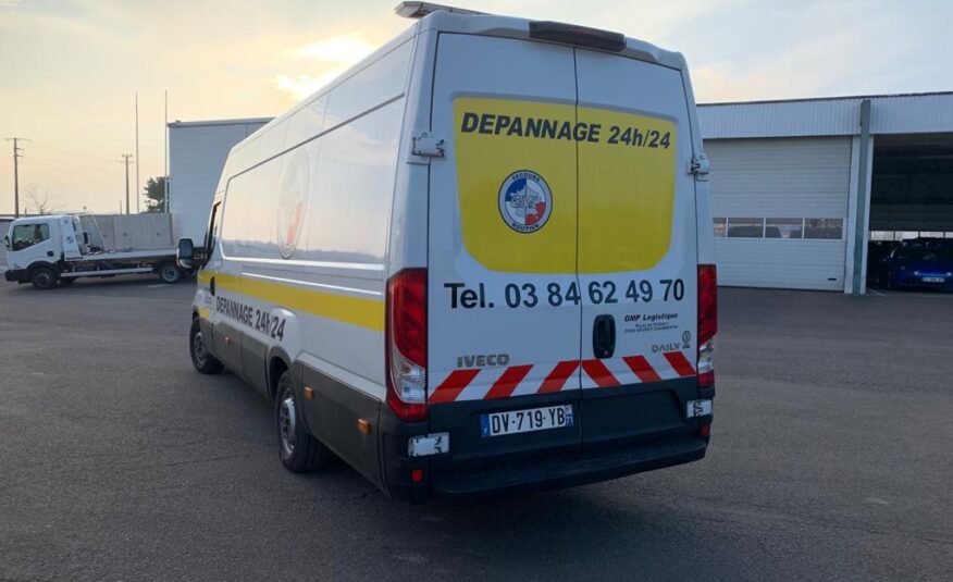 Fourgon atelier pneumatique Iveco Daily 170V16 2019 – VENDU