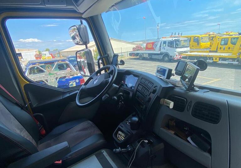 Dépanneuse VL Renault D16 Cabine Profonde 2019 – VENDU