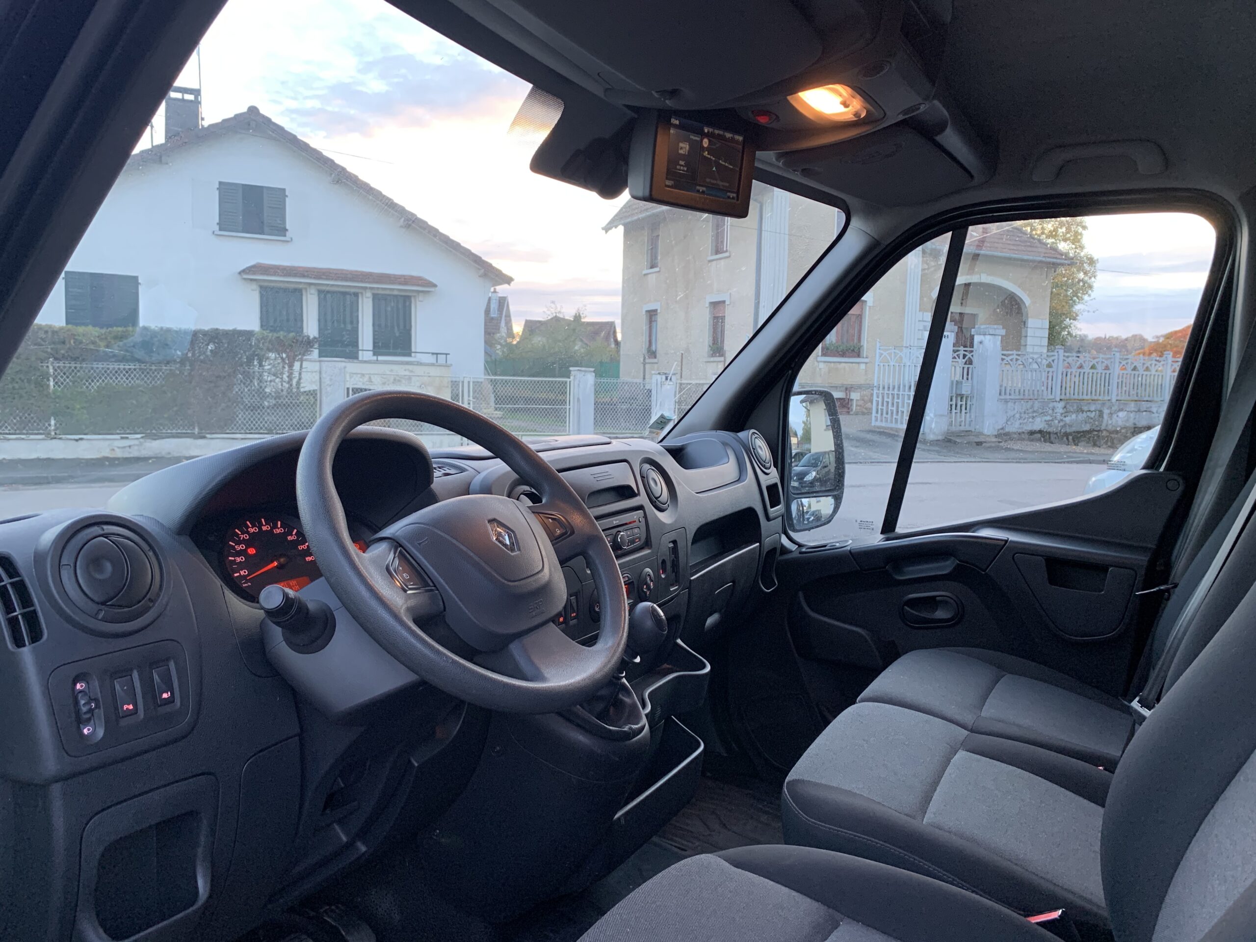 Fourgon atelier pneumatique Master III L3H2 2019 – VENDU