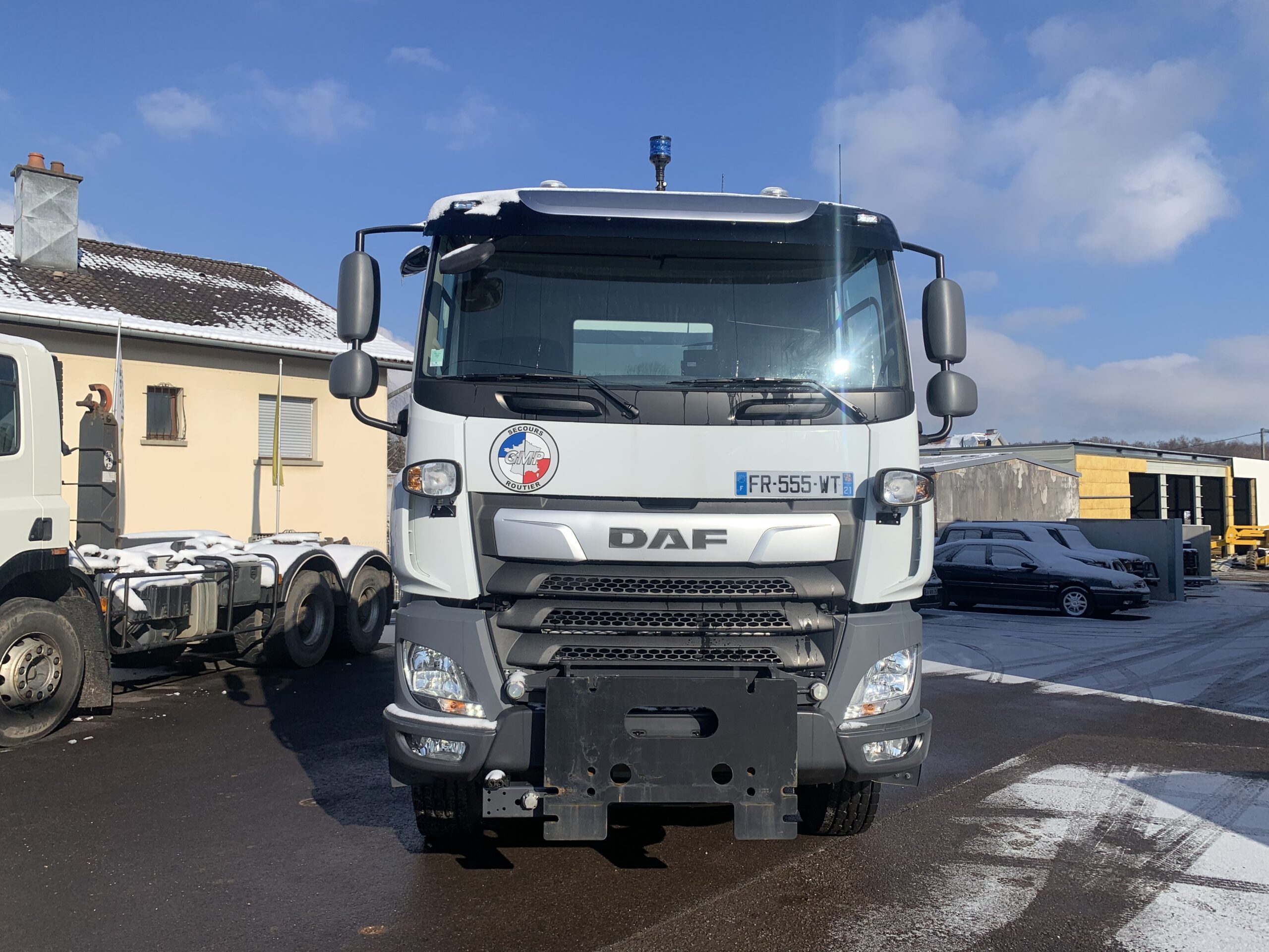 Camion bi-benne Daf CF 480 8X4 2020 – VENDU