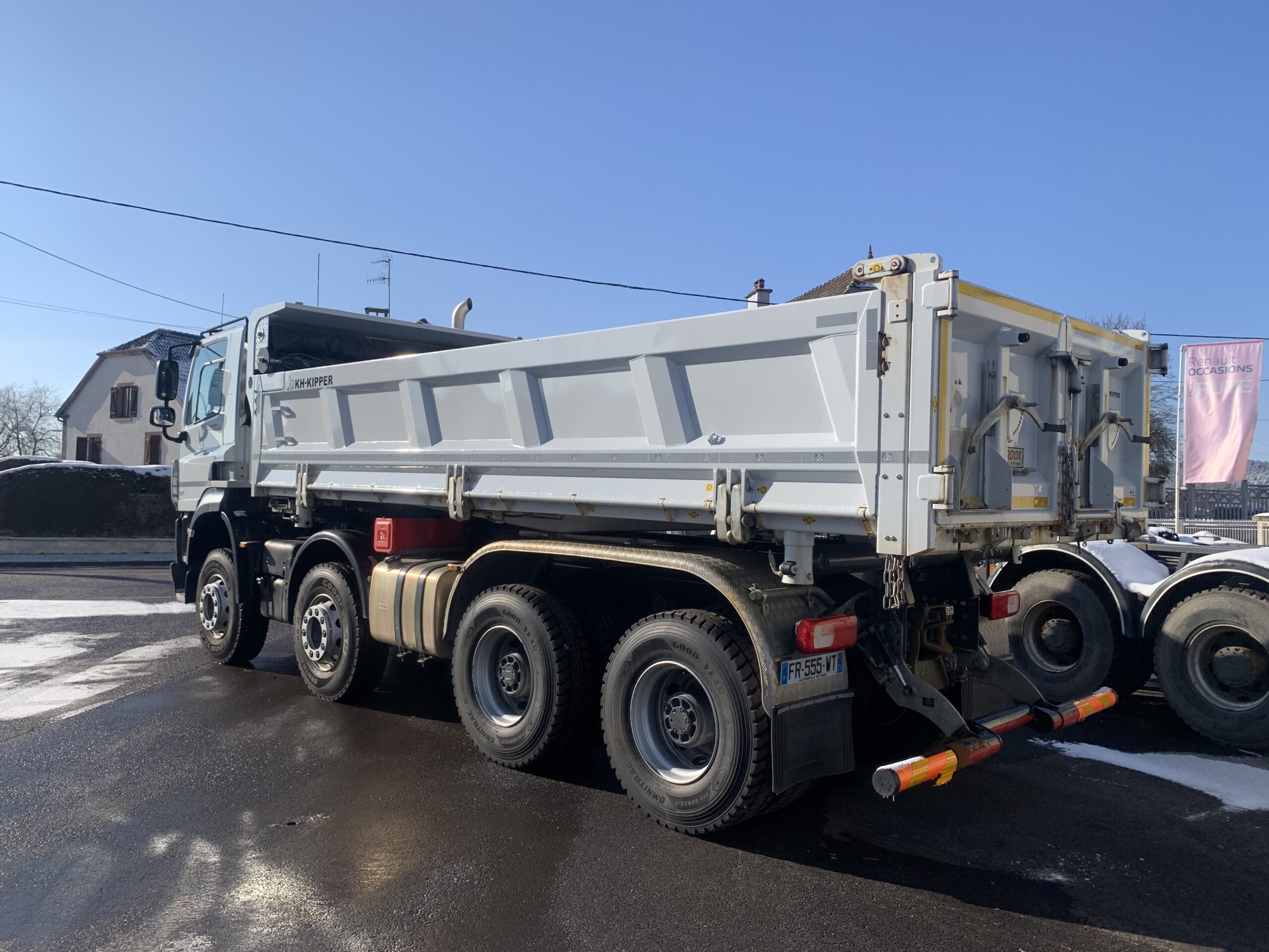 Camion bi-benne Daf CF 480 8X4 2020 – VENDU