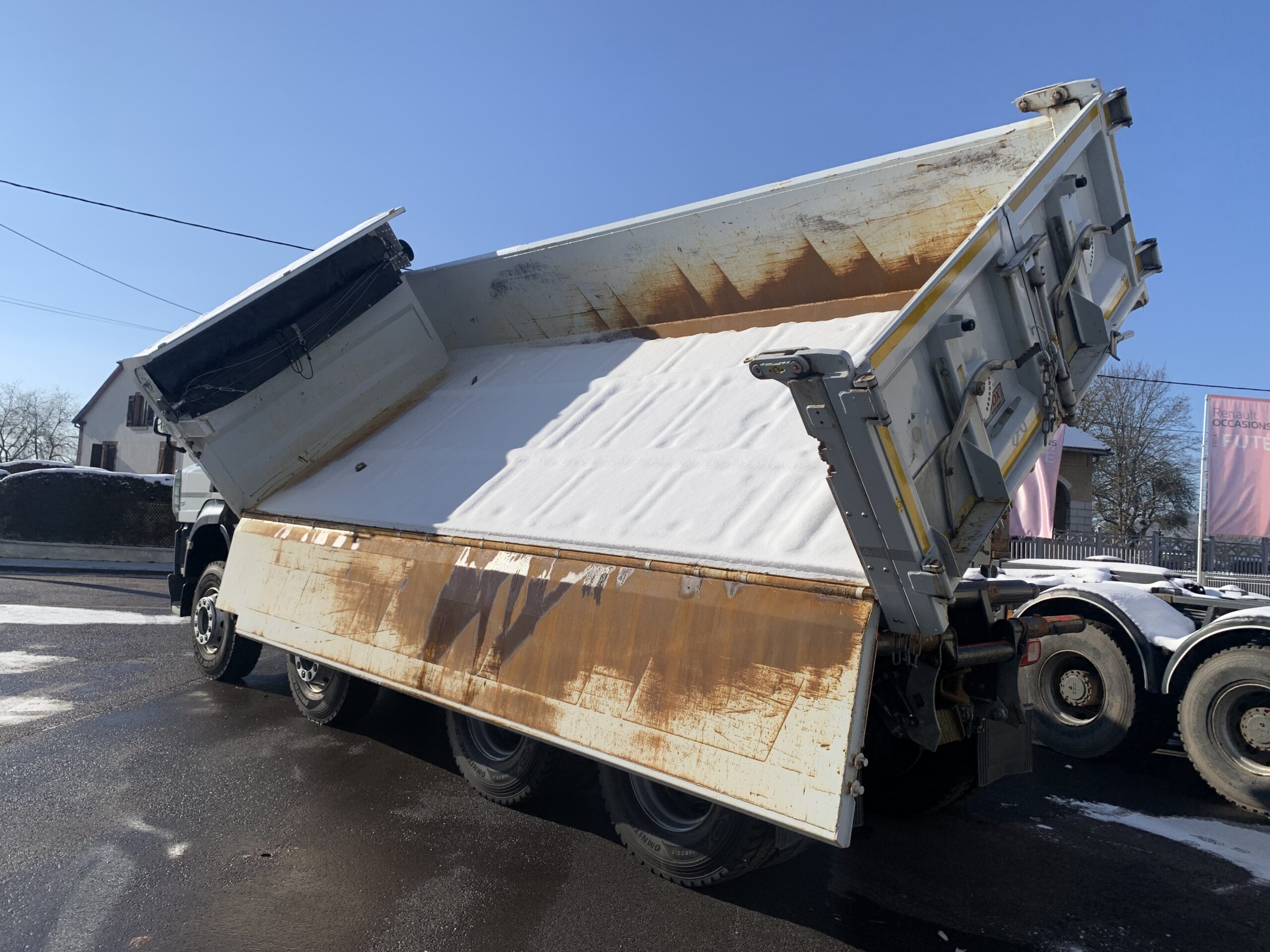 Camion bi-benne Daf CF 480 8X4 2020 – VENDU