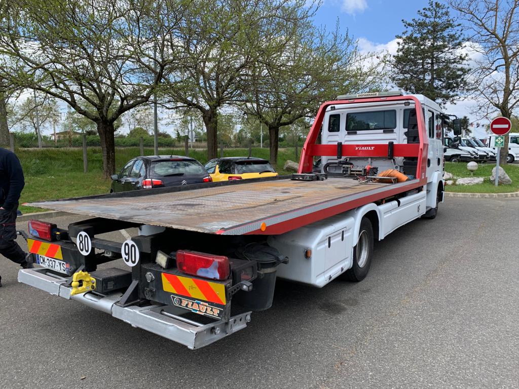 Dépanneuse VL 12T Man TGL 12.250 double cabine Plateau/Panier Fiault 2012 – VENDU