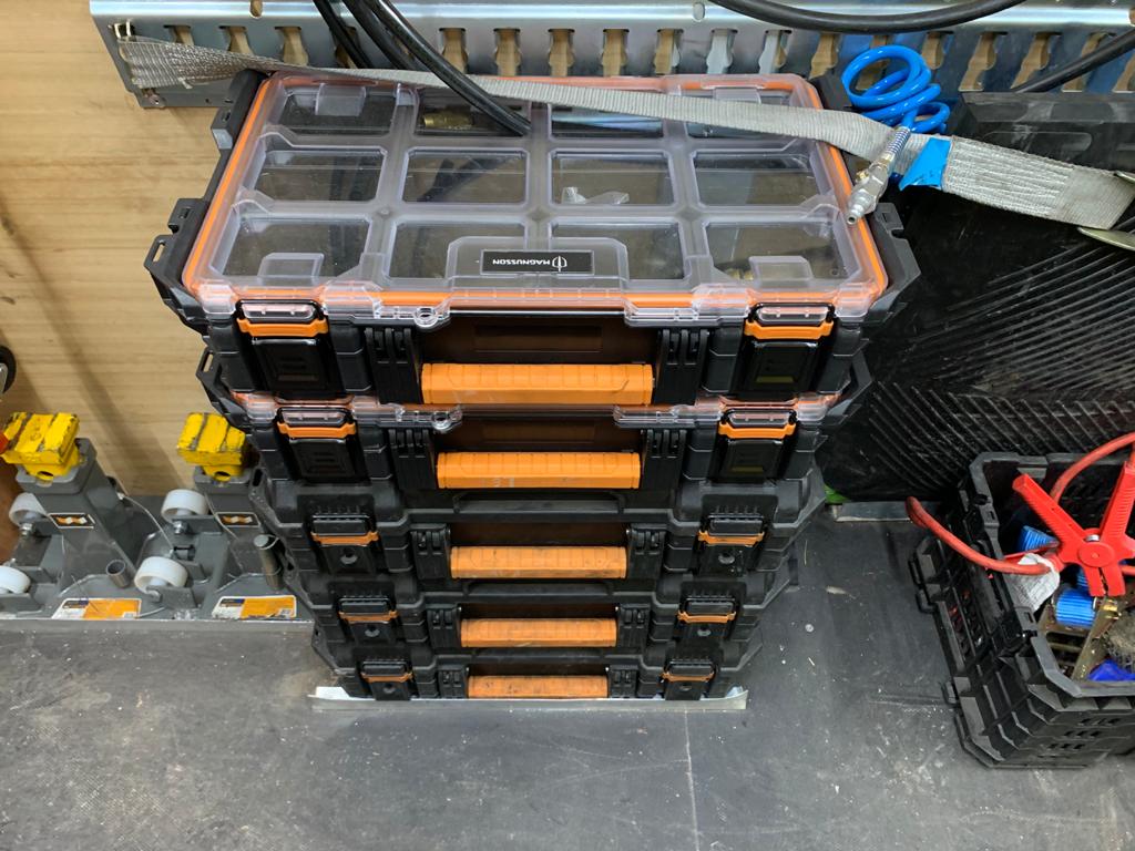 Fourgon atelier pneumatique Iveco Daily 35S16V16 16m3 L4H2 2019 – VENDU