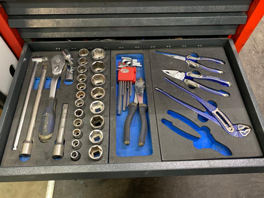 Fourgon atelier pneumatique Iveco Daily 35S16V16 16m3 L4H2 2019 – VENDU