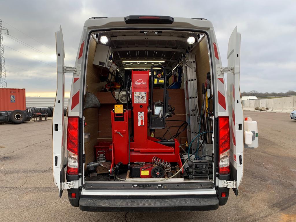 Fourgon atelier pneumatique Iveco Daily 35S16V16 16m3 L4H2 2019 – VENDU