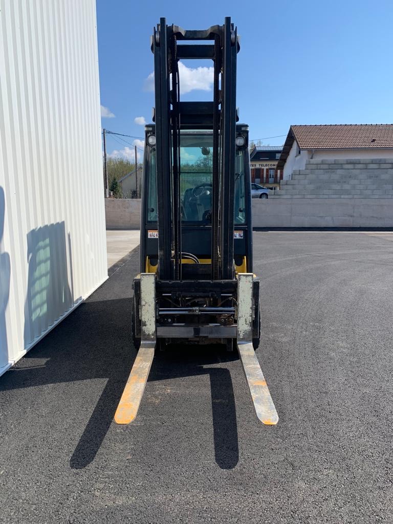 Chariot élévateur Yale 3T GDP30VX 2015