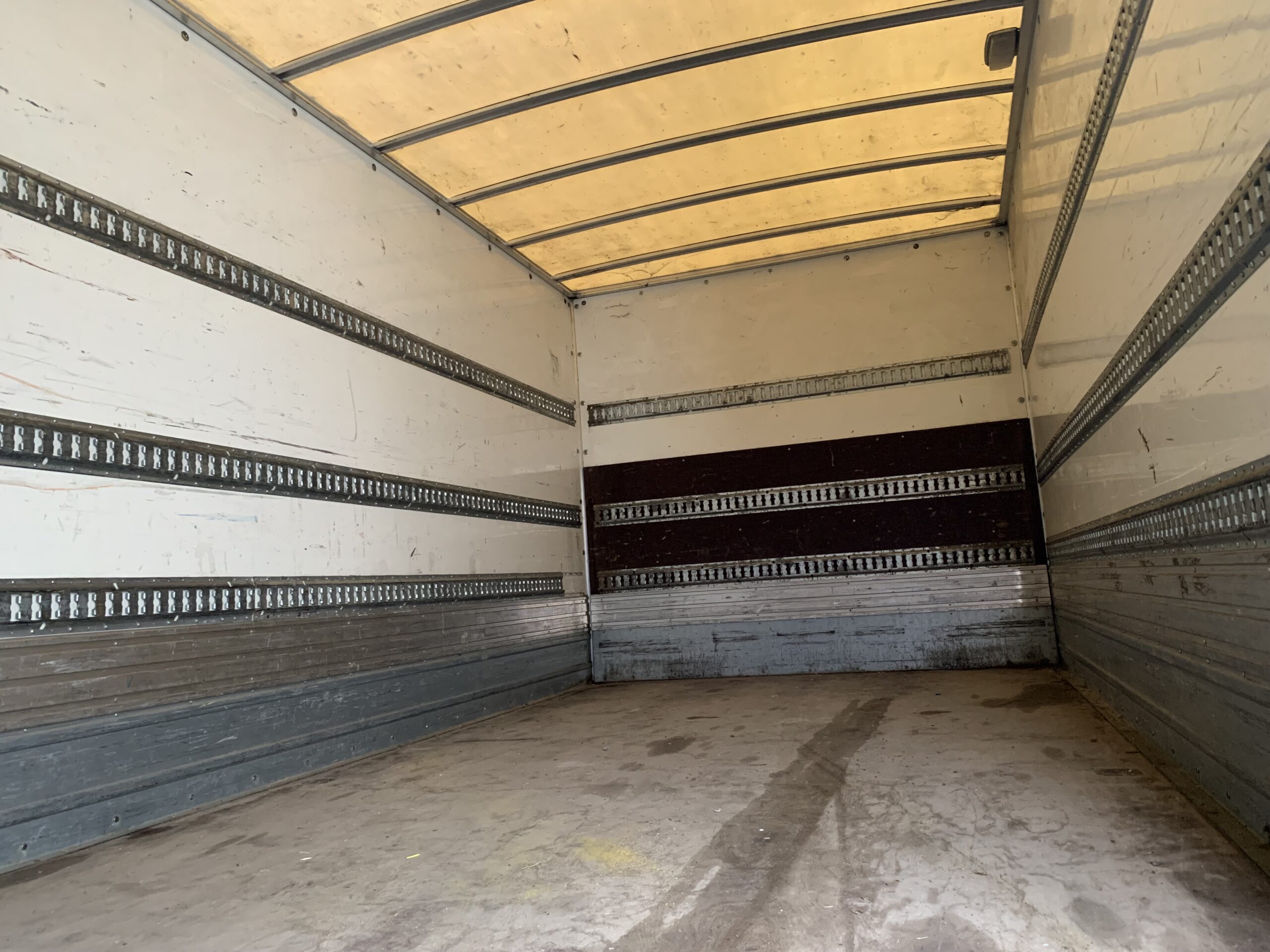 Iveco Eurocargo 150E18 EEV 15T fourgon/hayon PALFINGER – VENDU